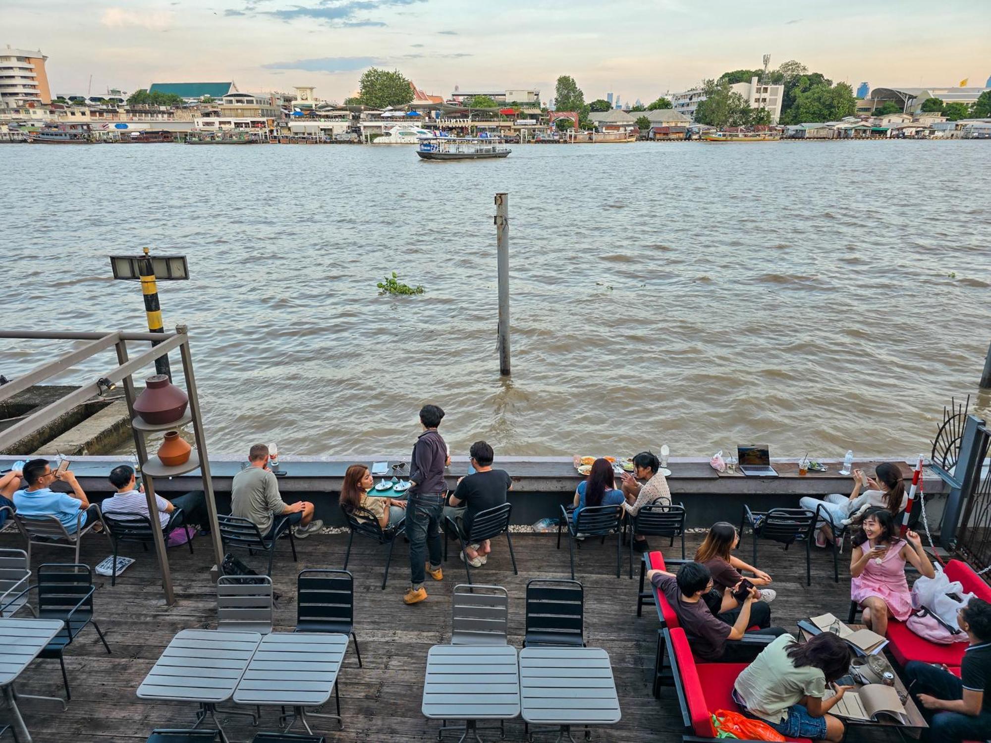 酒店 Baan Wanglang Riverside,